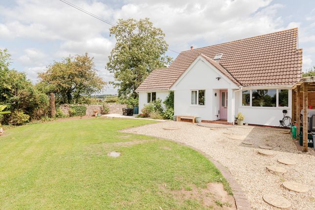Almondsbury, Bristol BS32 4 bed detached bungalow for sale