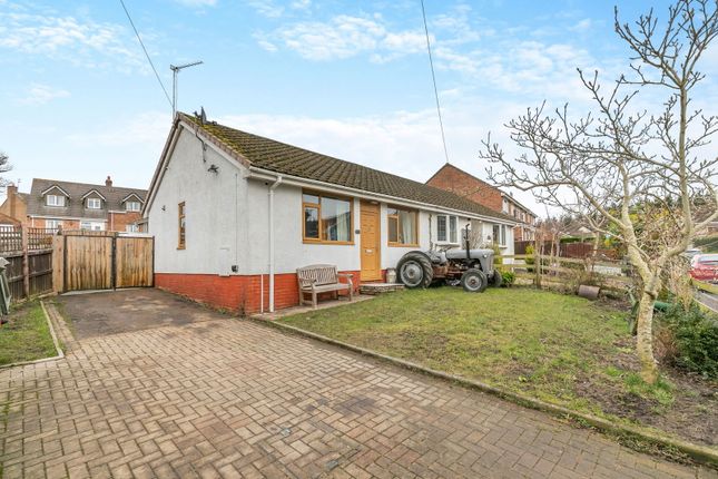 2 bedroom semi-detached bungalow for sale