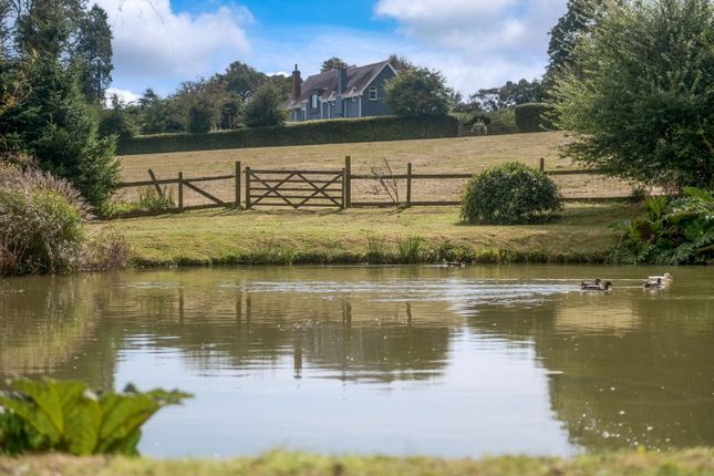 6 bedroom country house for sale