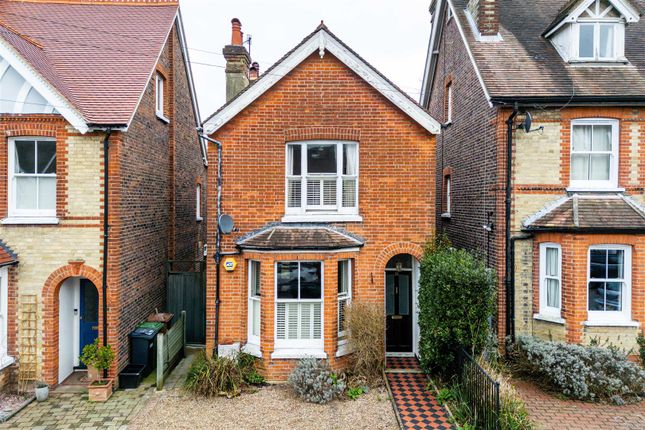 Deerings Road, Reigate 3 bed detached house for sale