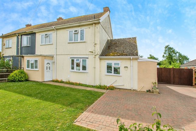 3 bedroom semi-detached house for sale