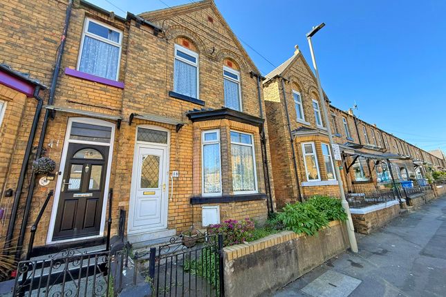 Gordon Street, Scarborough YO12 4 bed end of terrace house for sale