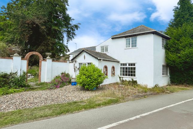 Victoria Road, Beverley, HU17 8PA 2 bed detached house for sale