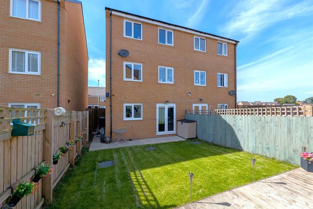 Mill Road, Eccleshill, Bradford 4 bed semi