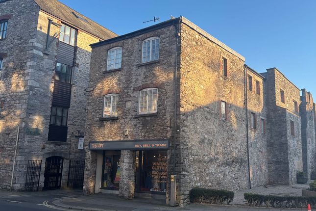 Barbican Court, Plymouth, PL4 2 bed flat for sale