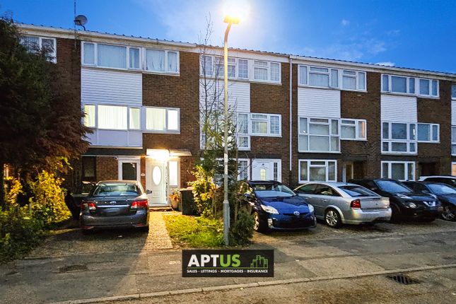 6 bedroom townhouse for sale