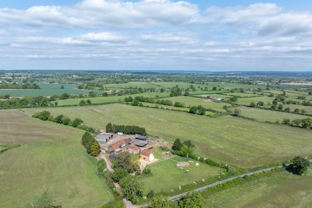 Detached house for sale