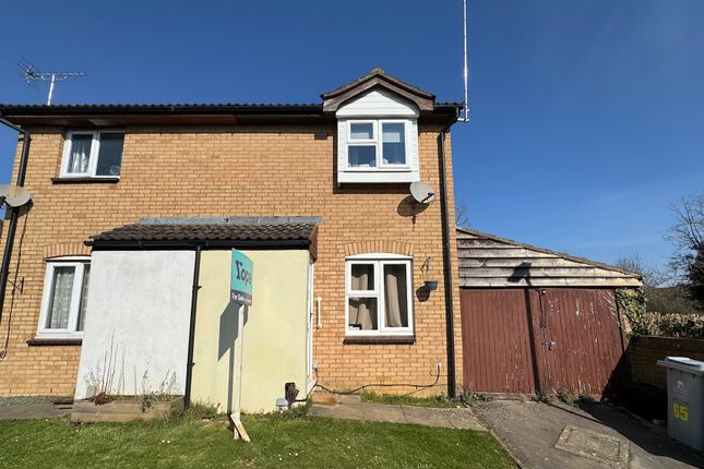 2 bedroom semi-detached house for sale