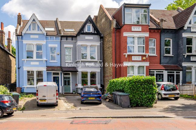 Colney Hatch Lane, Muswell Hill... 2 bed flat for sale