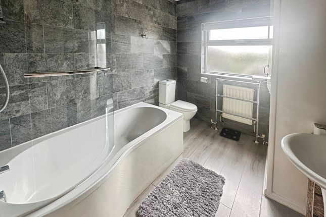 Silver Street, Coalville LE67 3 bed detached house for sale