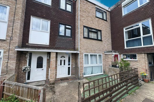 2 bed maisonette