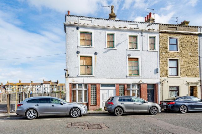Commercial Road, Lowestoft End of terrace house for sale
