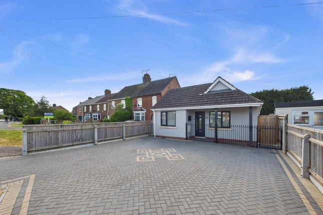 4 bedroom detached bungalow for sale