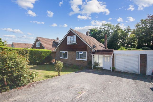 Lingfield Road, East Grinstead, RH19 4 bed bungalow for sale