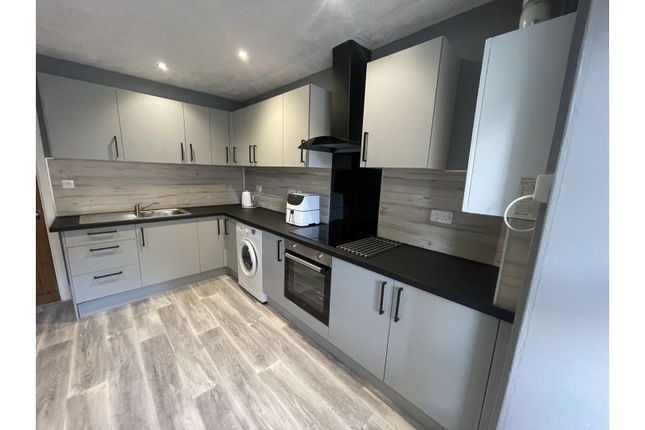 2 bed terraced house