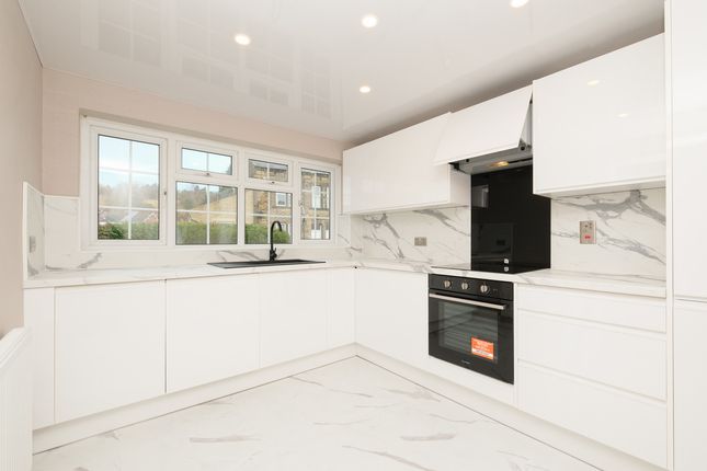 Carr Bank Bottom, Otley, LS21 4 bed terraced house for sale