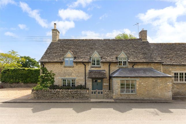 Broadwell, Lechlade, Oxfordshire, GL7 4 bed semi