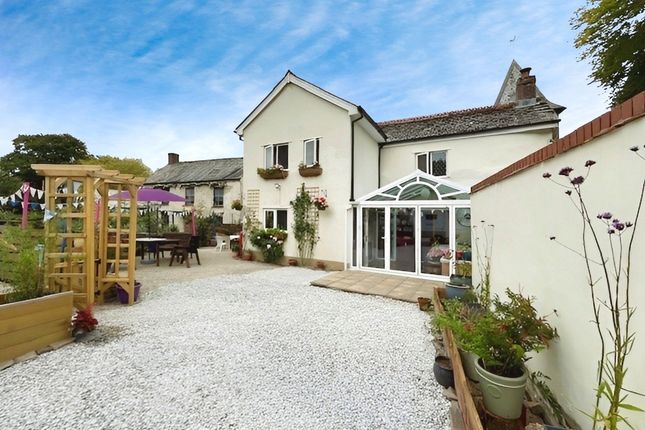 Devon 3 bed detached house for sale