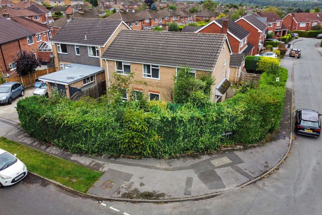 Chesterfield S42 4 bed detached house for sale