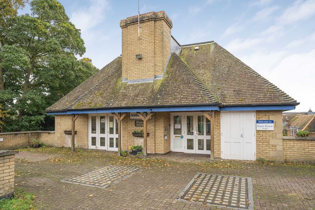 Manor Road, Brackley, NN13 12 bed detached house for sale