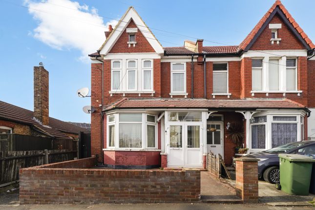 Locket Road, Harrow Wealdstone HA3 5 bed semi