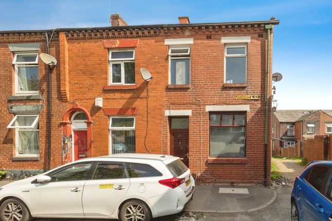 3 bedroom flat for sale