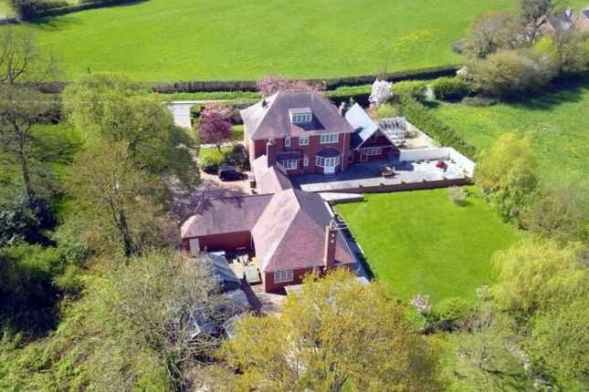 Coventry Road, Coventry CV7 6 bed detached house for sale