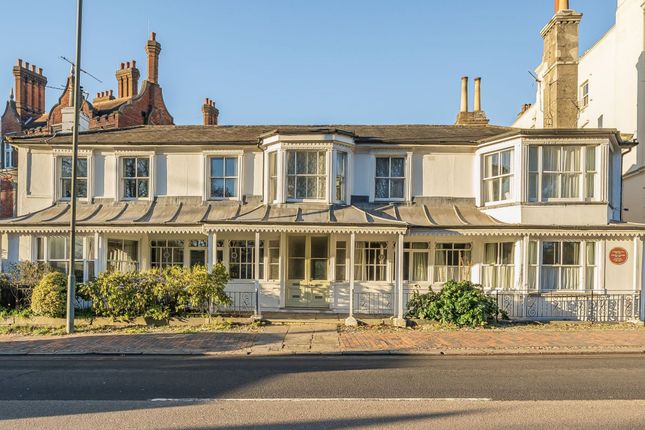 Mount Ephraim, Tunbridge Wells, TN4 2 bed flat for sale