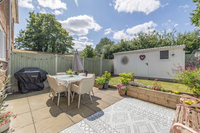 The Street, Adisham, Canterbury... 3 bed semi