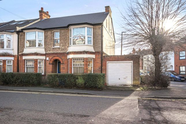 Marlborough Road, Hertfordshire WD18 5 bed semi