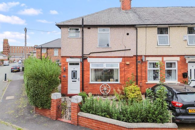 Hood Grove, Leigh WN7 3 bed end of terrace house for sale
