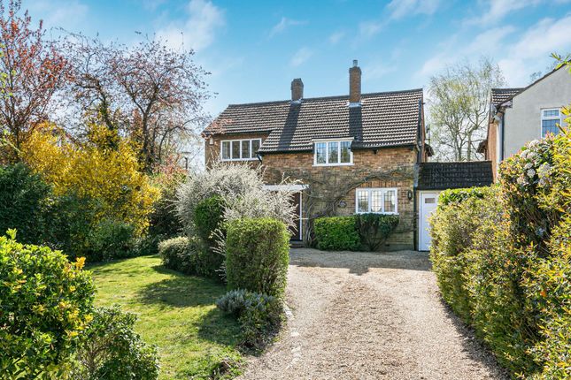 Pine Grove, Brookmans Park, AL9 4 bed detached house for sale