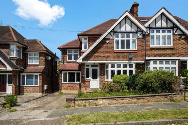 Evelyn Road, Cockfosters, EN4 4 bed house for sale