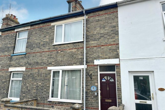 Payne Street, Lowestoft, Suffolk, NR32 3 bed terraced house for sale