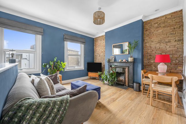 Landcroft Road,  East Dulwich, SE22 2 bed flat for sale