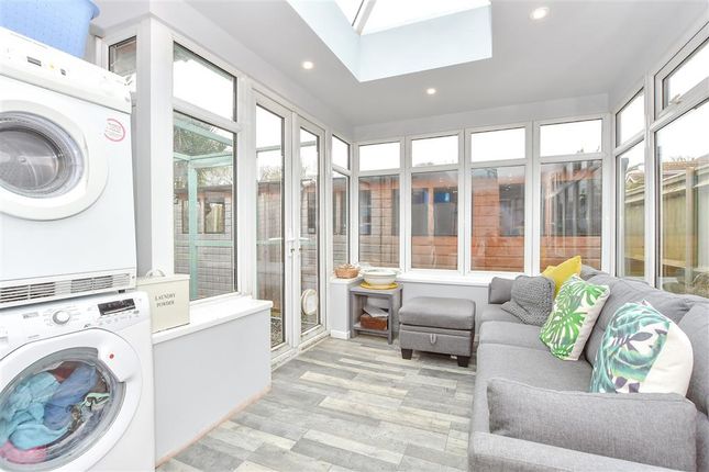 Poplar Grove, Hayling Island, Hampshire 2 bed detached bungalow for sale