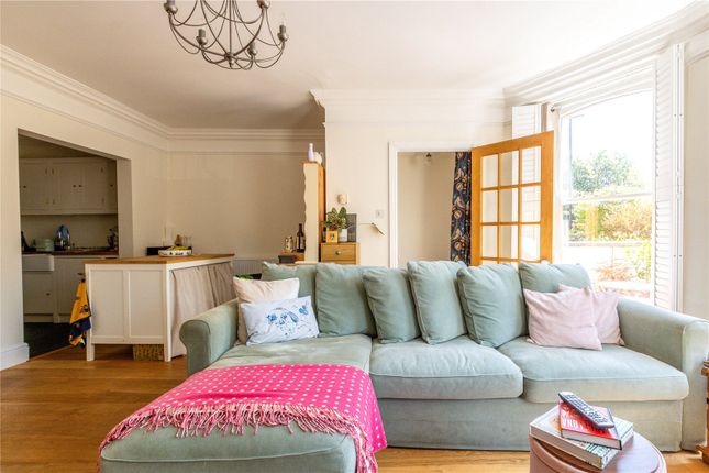 Royal York Villas, Clifton, Bristol, BS8 2 bed apartment for sale