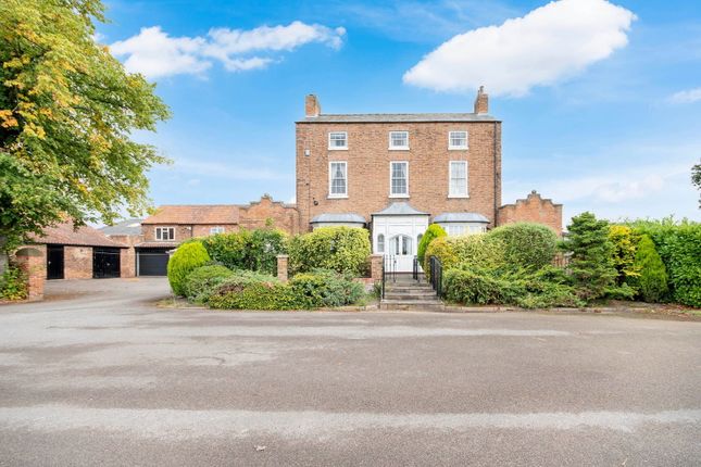 Tiln Lane, Retford DN22 5 bed detached house for sale