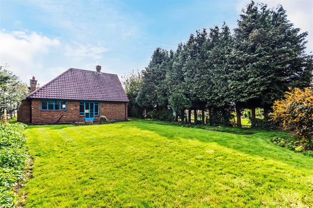 Bluehouse Lane, Oxted 4 bed bungalow for sale