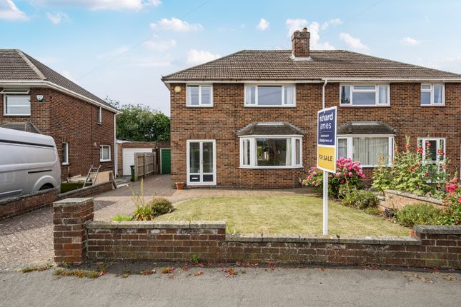 Wheeler Avenue, Stratton St Margaret... 3 bed semi