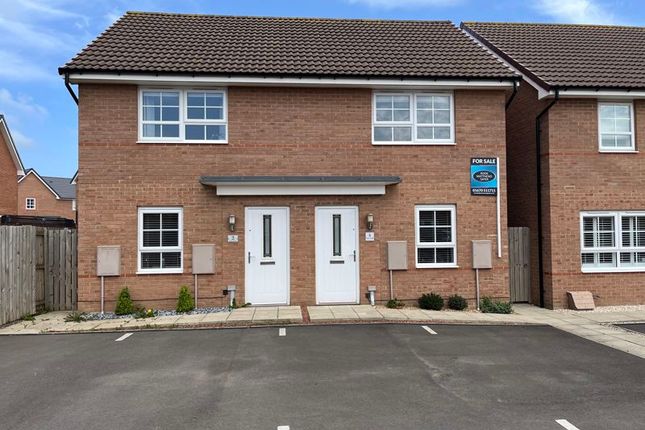 2 bedroom semi-detached house for sale