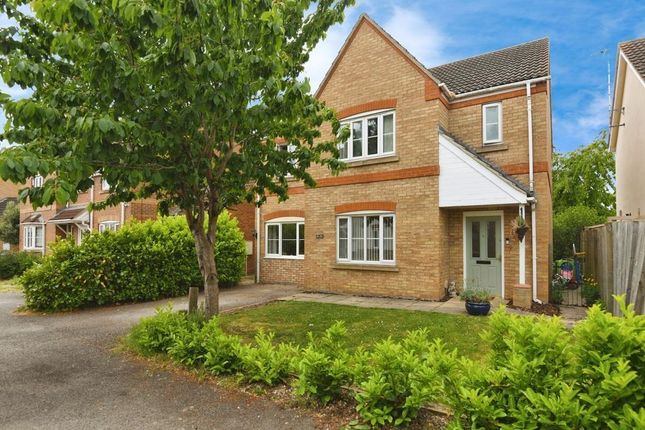 4 bed detached house