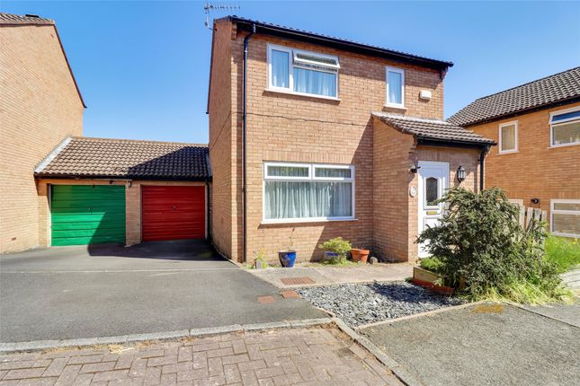 Stoat Park, Barnstaple, Devon, EX32 2 bed link detached house for sale