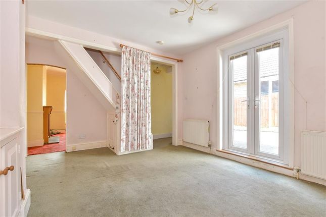 Green Lane, Shanklin, Isle of Wight 3 bed semi