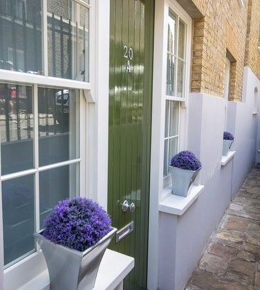 3 bed mews