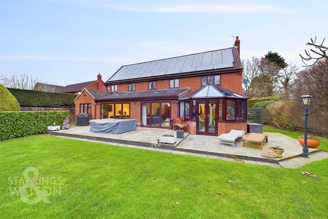 Boundary Way, Poringland, Norwich 5 bed detached house for sale