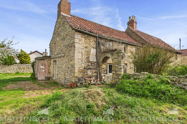 High Street, Arksey 3 bed cottage for sale