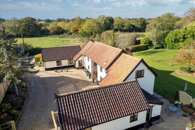 Mill Green, Burston 4 bed barn conversion for sale