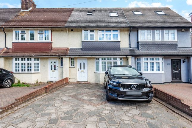 Gubbins Lane, Harold Wood, RM3 3 bed terraced house for sale