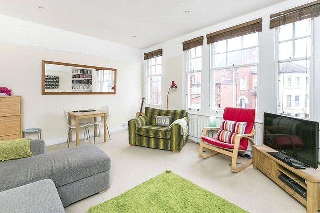 Cavendish Road, Balham, London, SW12 2 bed apartment for sale